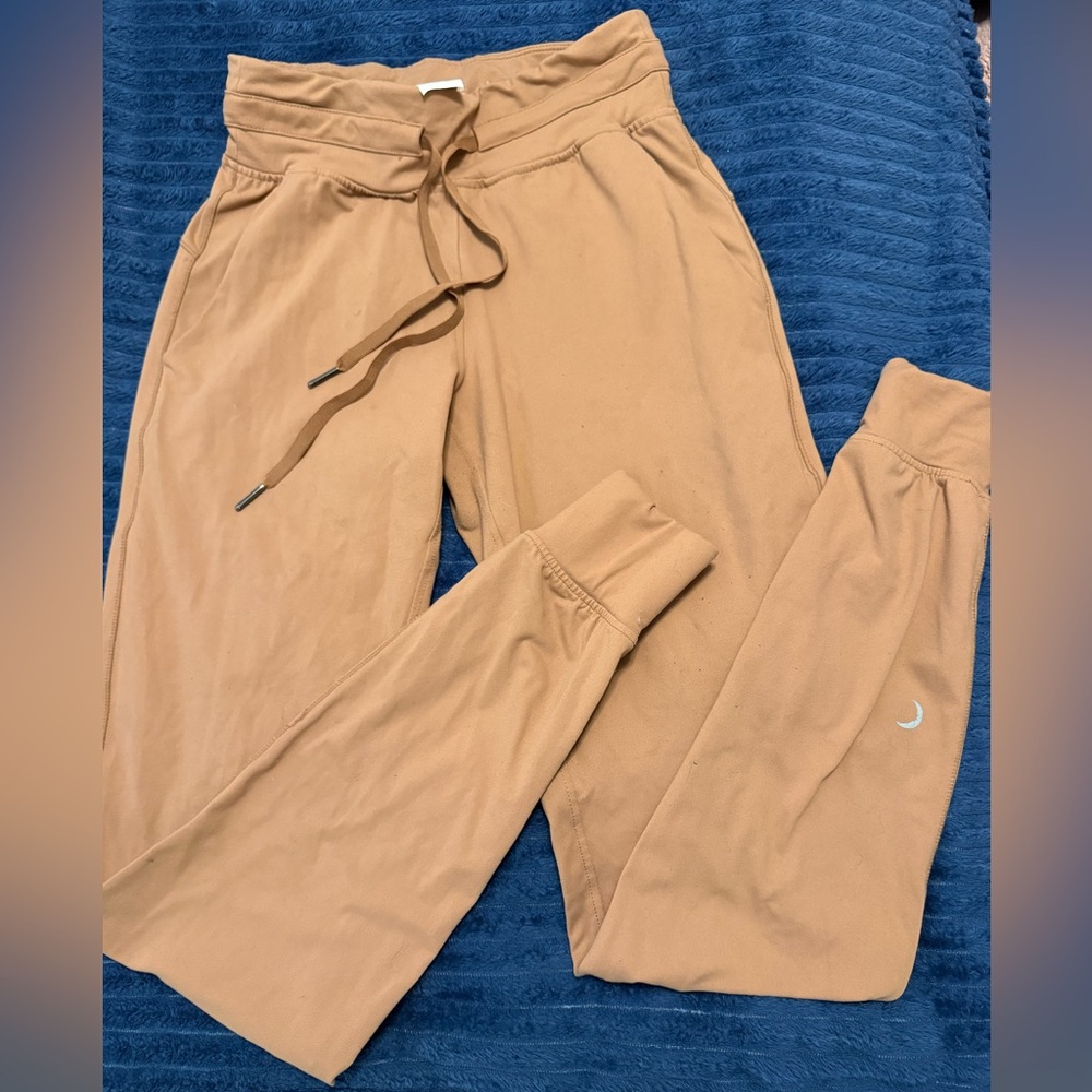 Zyia joggers